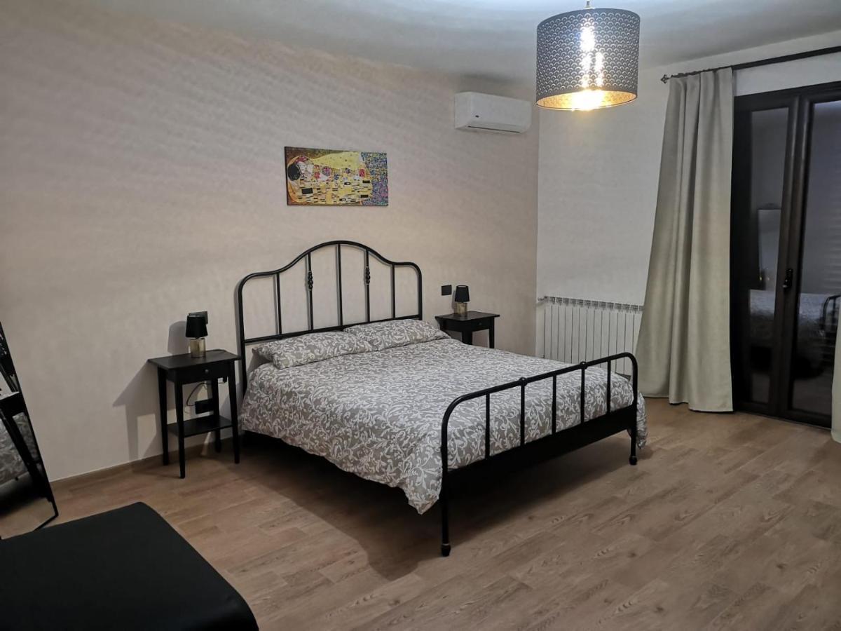 Bed And Breakfast Il Sole -Cinquefrondi Buitenkant foto